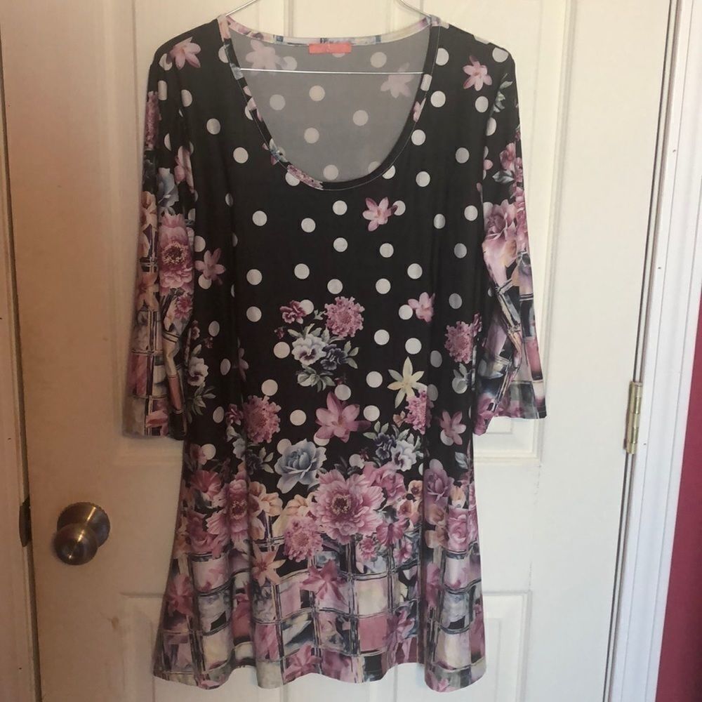 simply aster polka dot and floral dress sz 1X